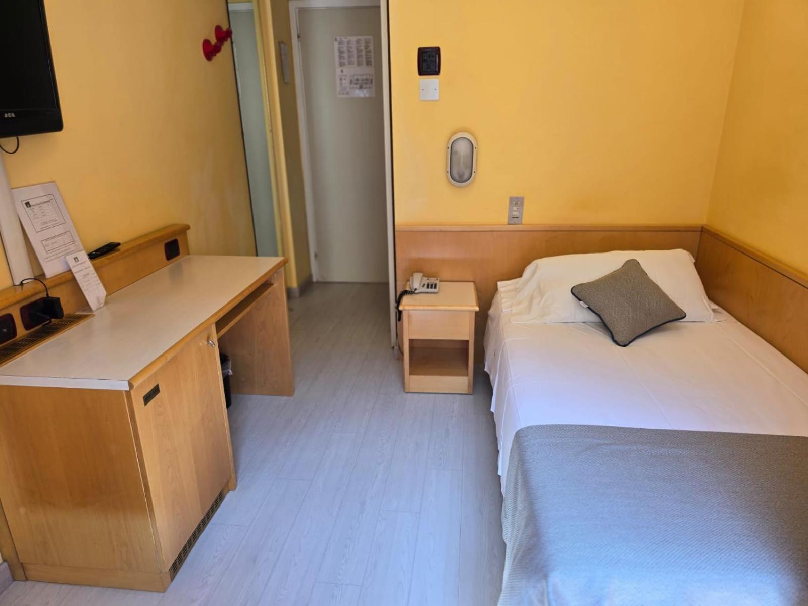 Mokinba Hotels Sant'Ambroeus Mailand Exterior foto