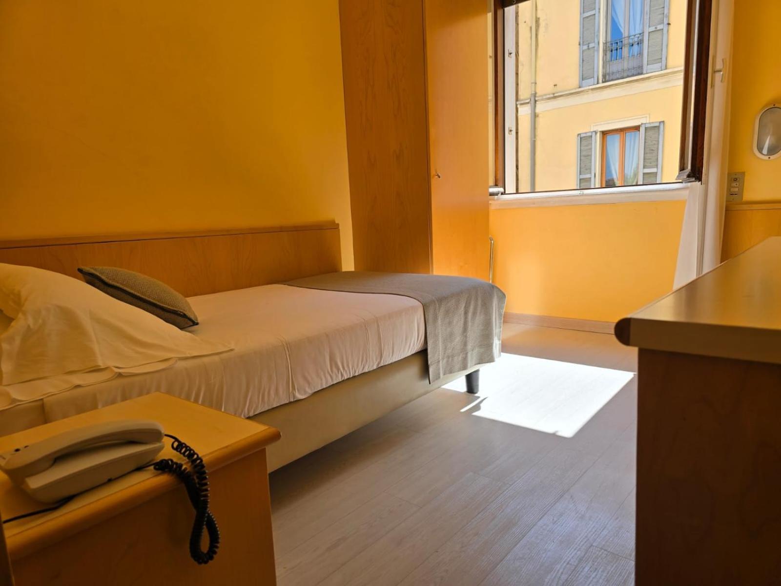 Mokinba Hotels Sant'Ambroeus Mailand Exterior foto