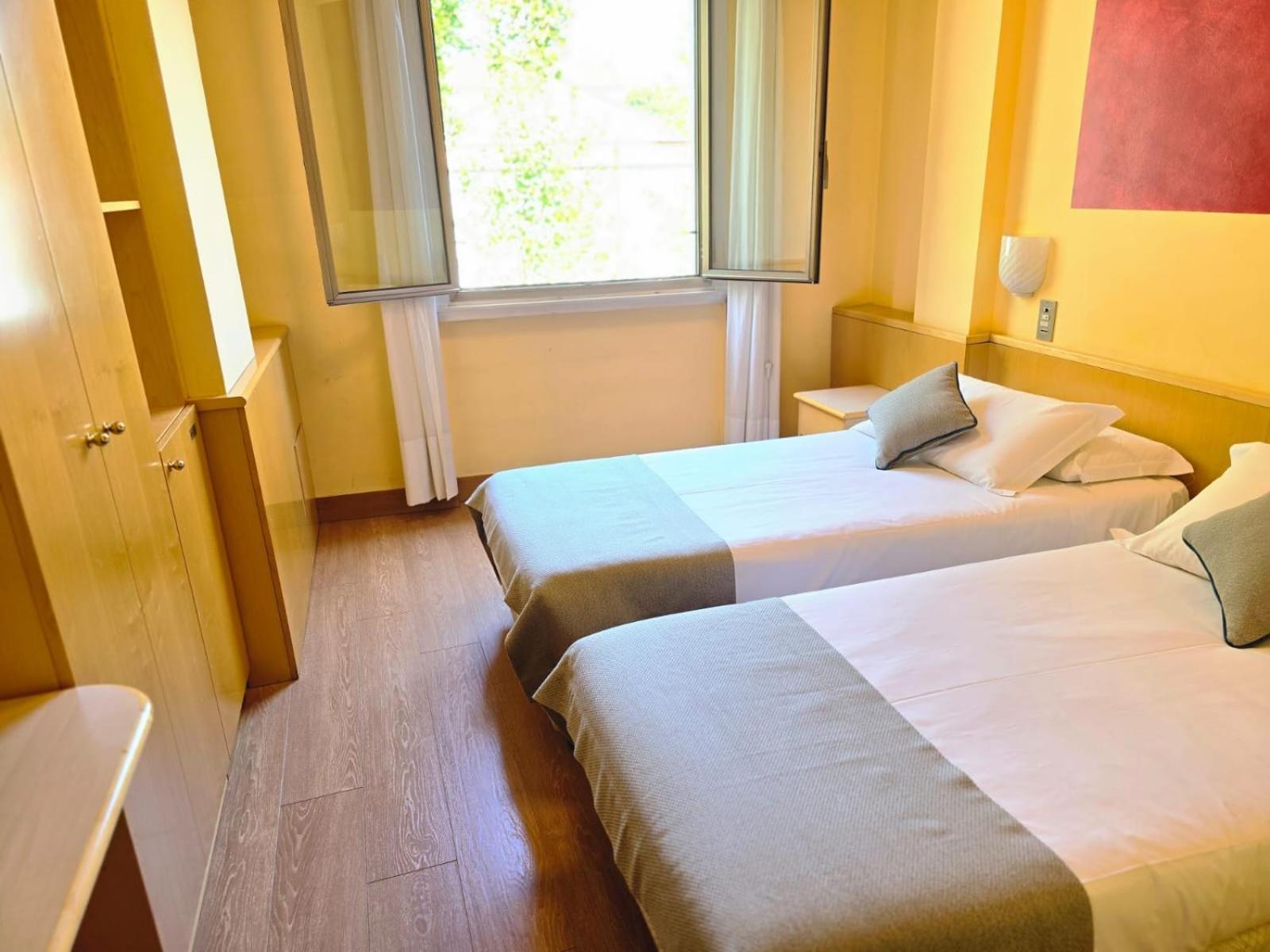 Mokinba Hotels Sant'Ambroeus Mailand Exterior foto